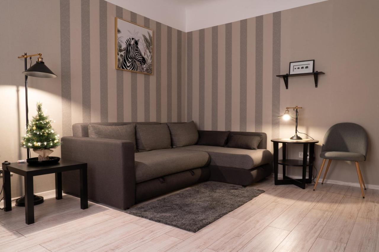 Alfa Apartment Riga Exterior photo