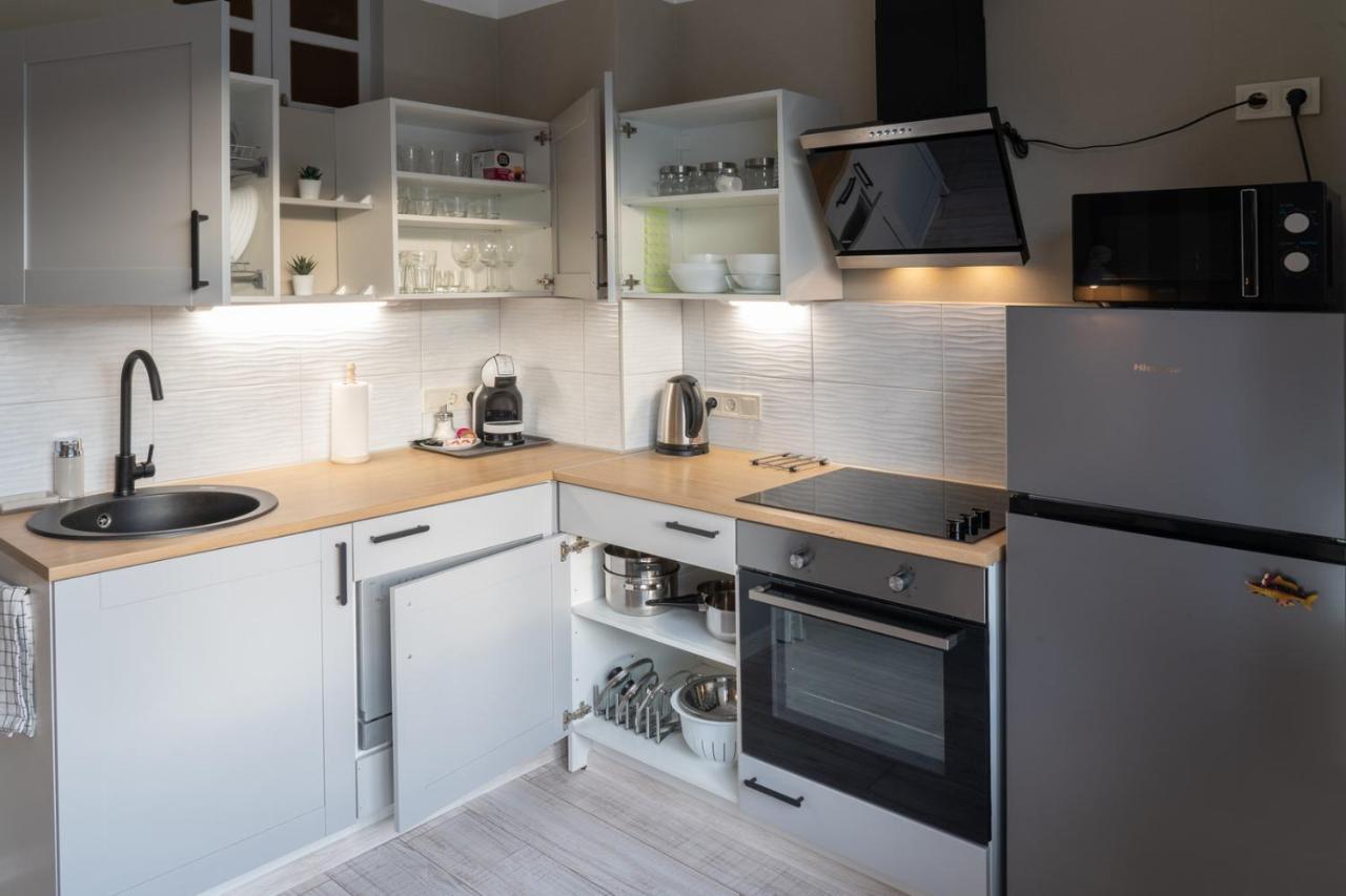 Alfa Apartment Riga Exterior photo